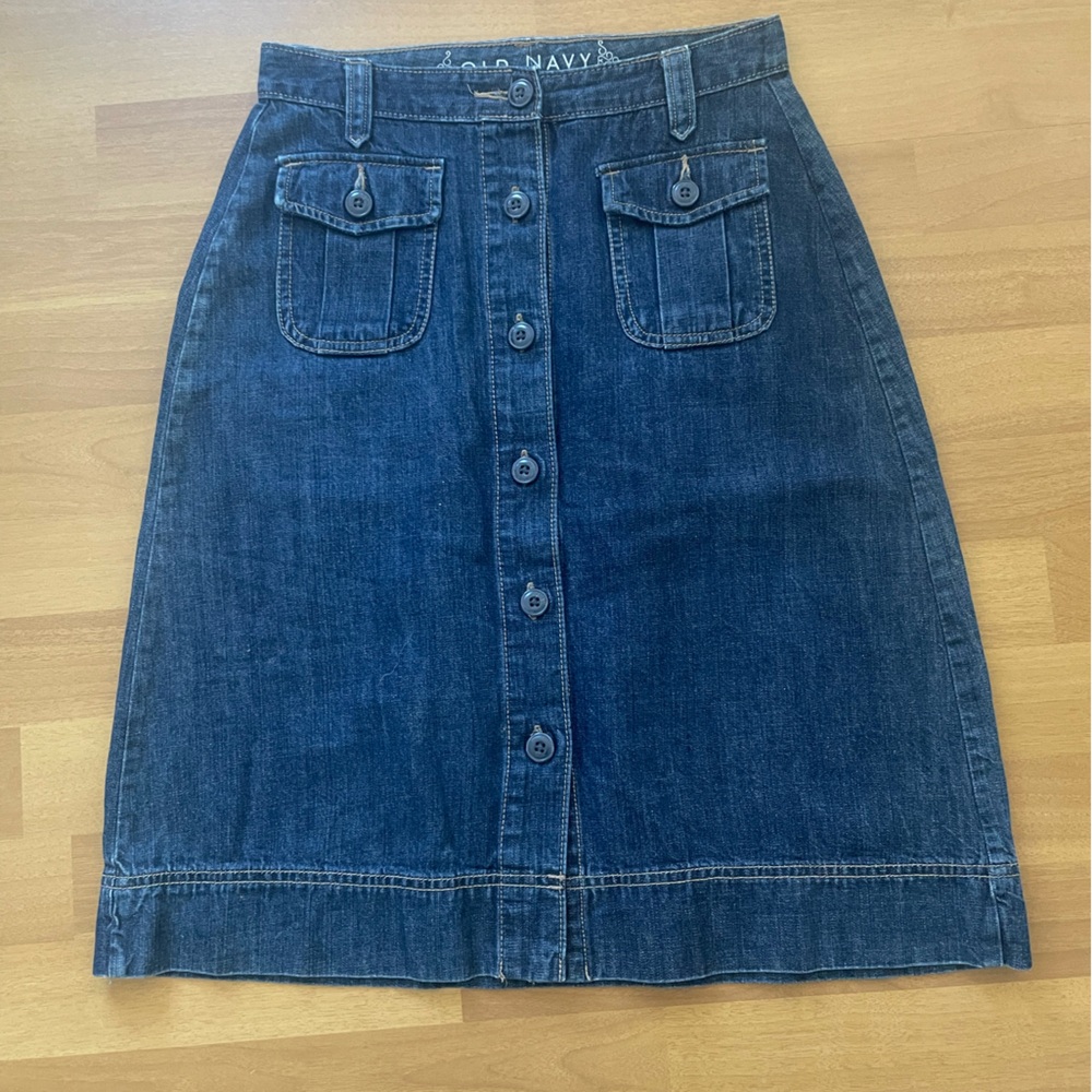 Old navy button down midi skirt